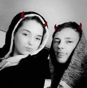 Meet your Posher, Sidney